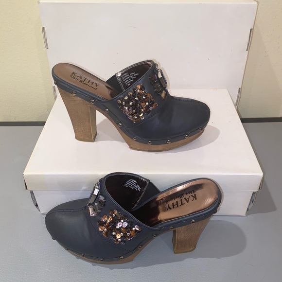 Kathy Van Zeeland VCADY Embellished Clogs, Size 7.5, Color: Blue - Picture 4 of 15